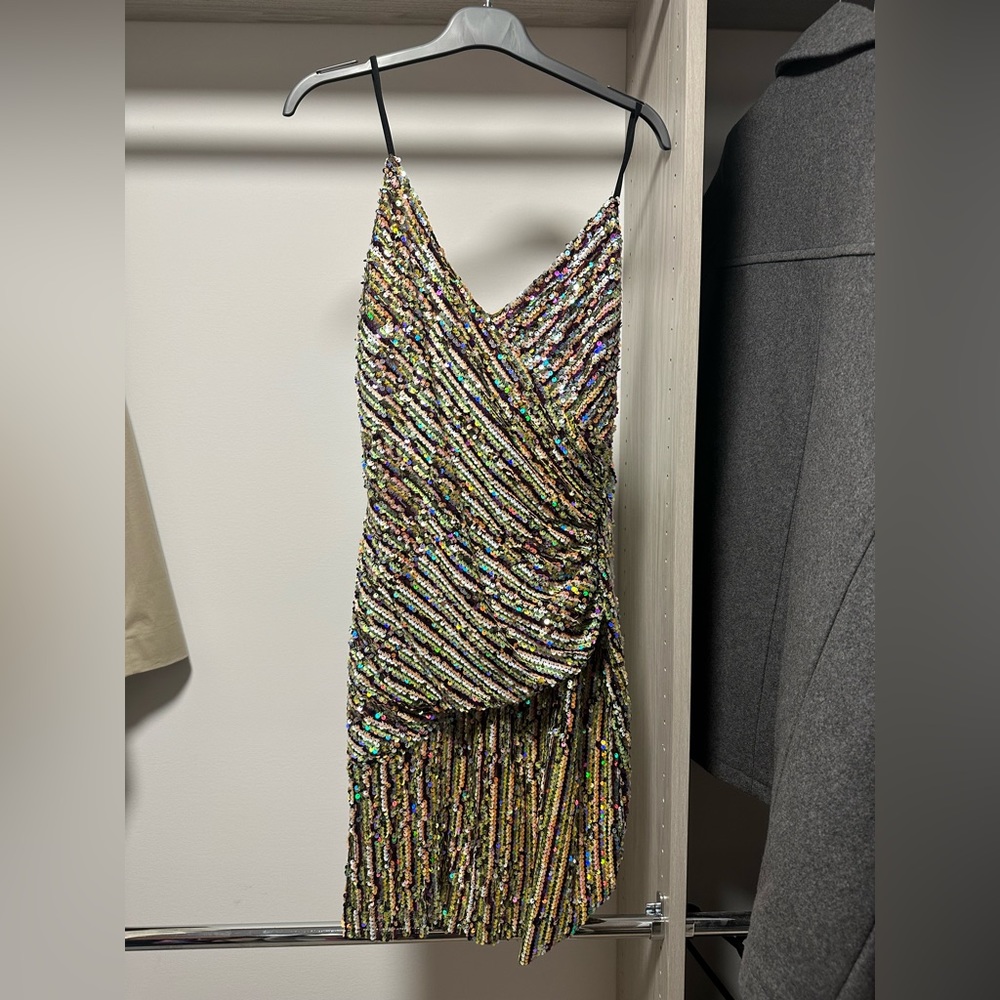 Sequin dress brand new with tags. Size 8